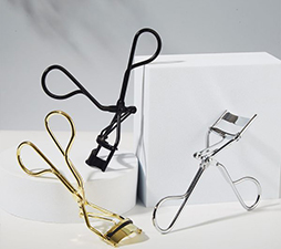 Metal Eyelash Curler | Get Dramatic, Long-Lasting Curls in One Squeeze